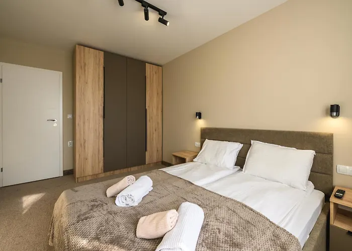 City Apartments 4
