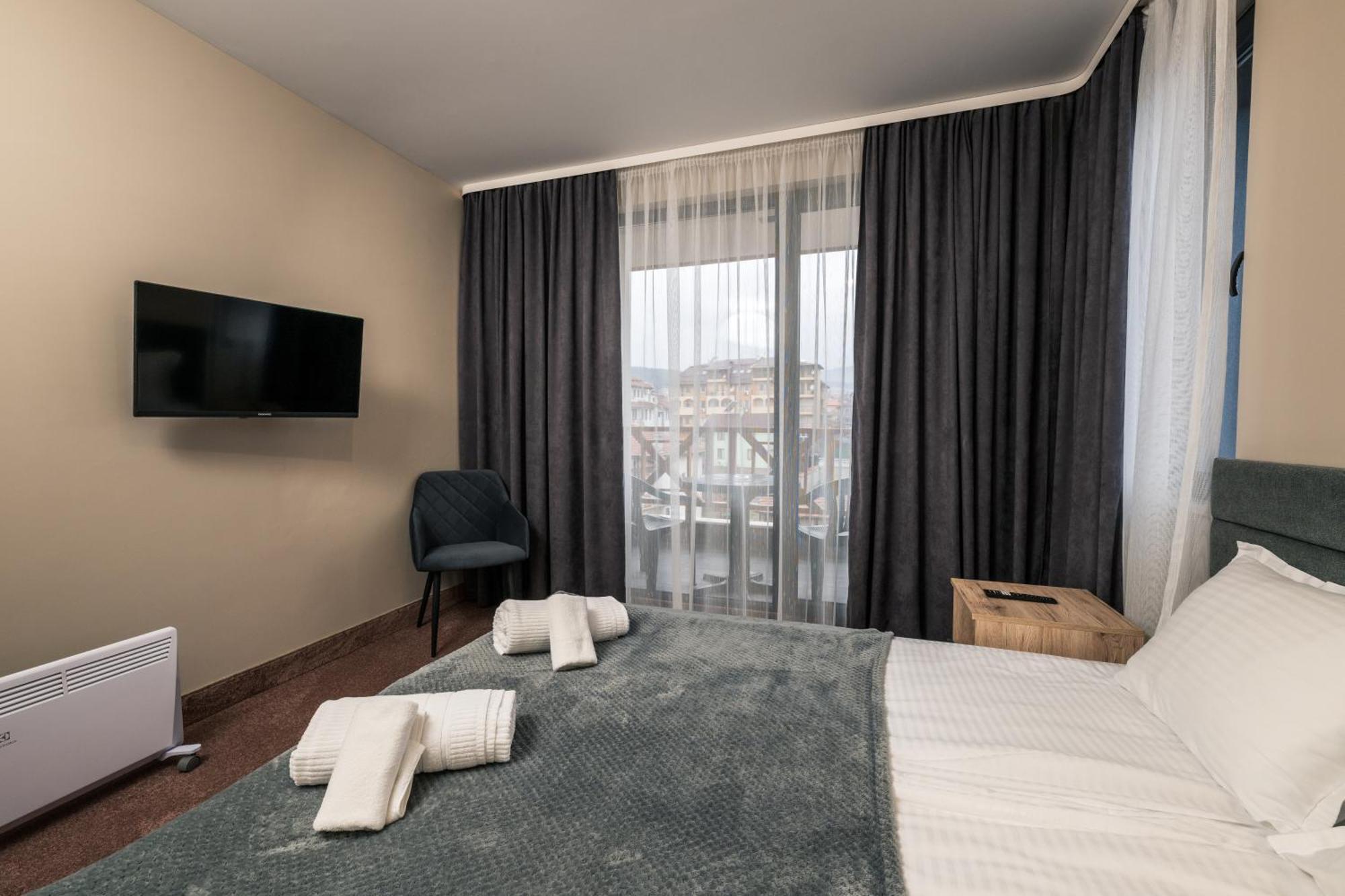 4 * Velingrad